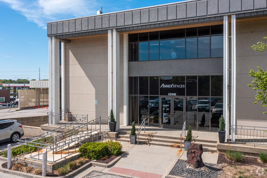 More Photos Of 12345 W 95th St, Lenexa Coworking Space