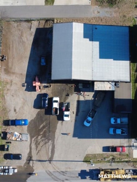 More Photos Of 1325 Baptist World Center Dr, Nashville Warehouse For Sale