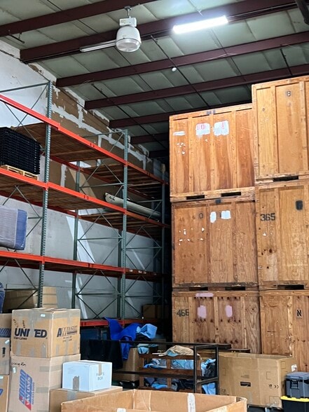 More Photos Of 735 N Fairfield Dr, Pensacola Industrial For Sale