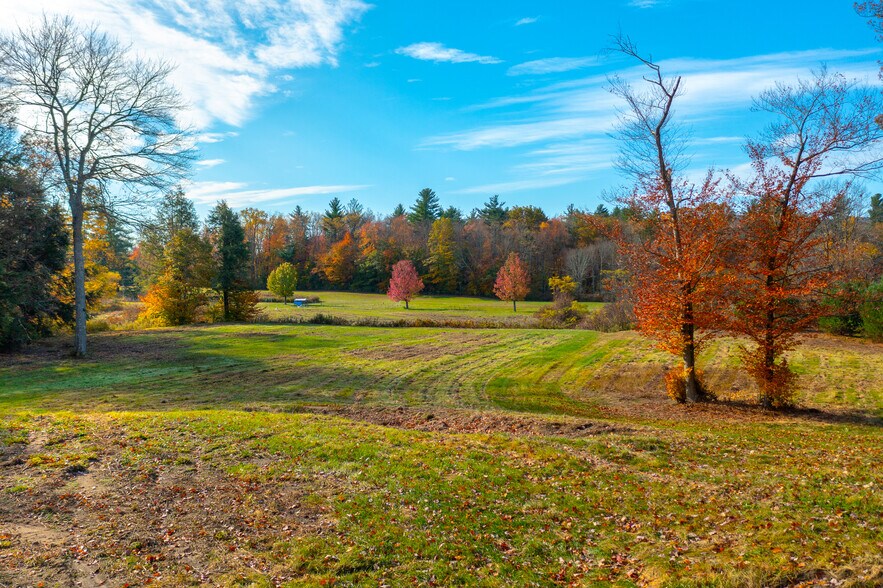 More Photos Of 685 S Egremont Rd, Great Barrington Golf Course Driving Range For Sale
