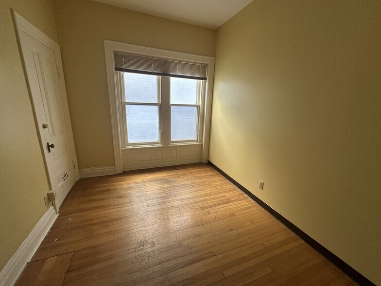 More Photos Of 1160 Main St, Buffalo Office For Sale