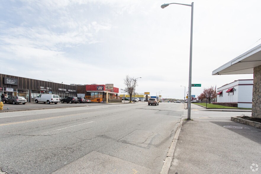 More Photos Of 618 Park Ave, Worcester Auto Repair For Sale
