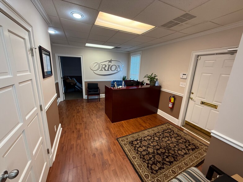 More Photos Of 1827 Powers Ferry Rd SE, Atlanta Office For Sale