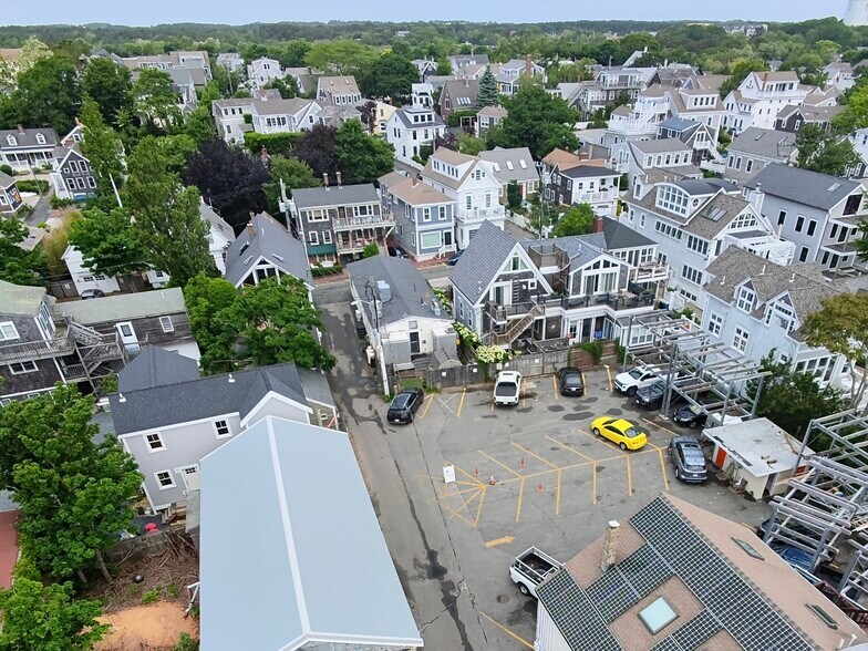 More Photos Of 133 Commercial St, Provincetown Restaurant For Sale