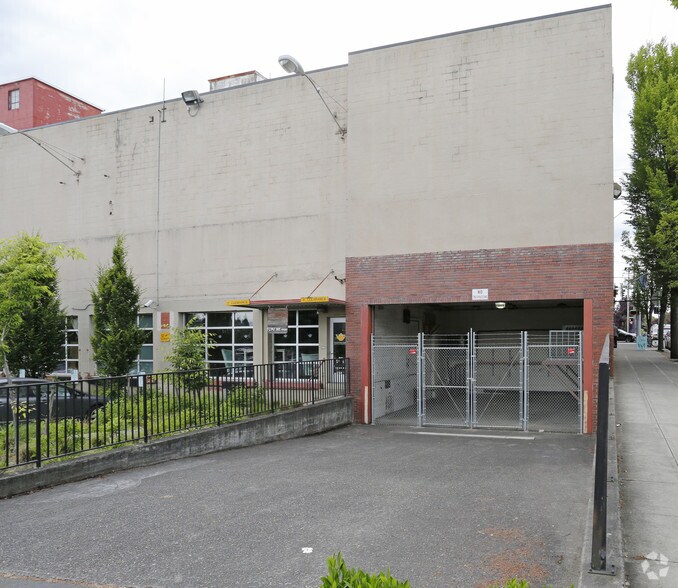 More Photos Of 2505-2511 SE 11th Ave, Portland Office For Lease