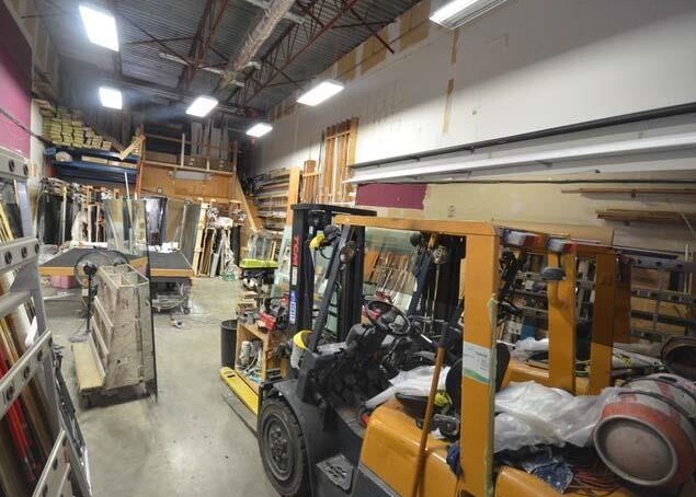 More Photos Of 2981 Simpson Rd, Richmond Showroom For Sale