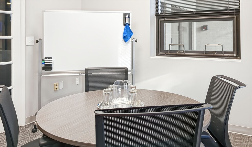 More Photos Of 3600-3700 Park 42 Dr, Sharonville Coworking Space