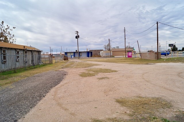 More Photos Of 501 W 2nd St, Odessa Freestanding For Sale