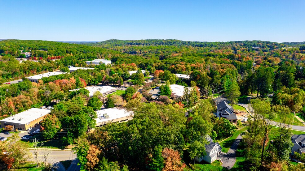 More Photos Of 2 Stewart Ct, Denville Flex For Sale