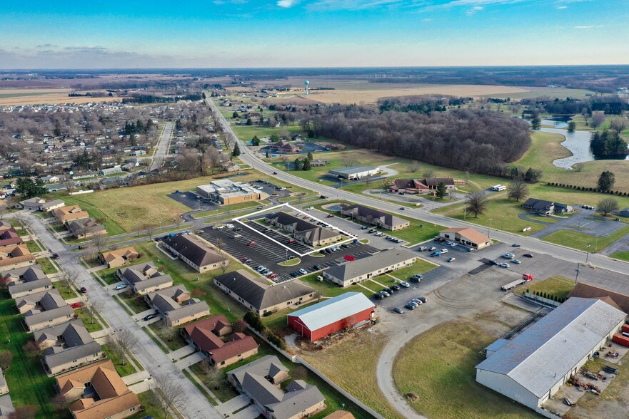 More Photos Of 500 Legacy Plz W, Laporte Medical For Lease