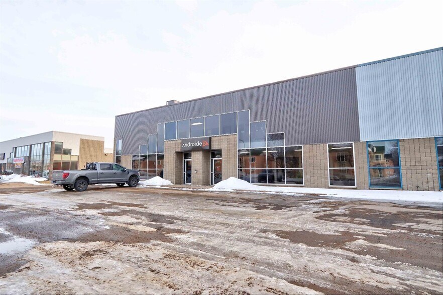 Primary Photo Of 6205 St Corbeil, Trois-Rivières Office For Sale