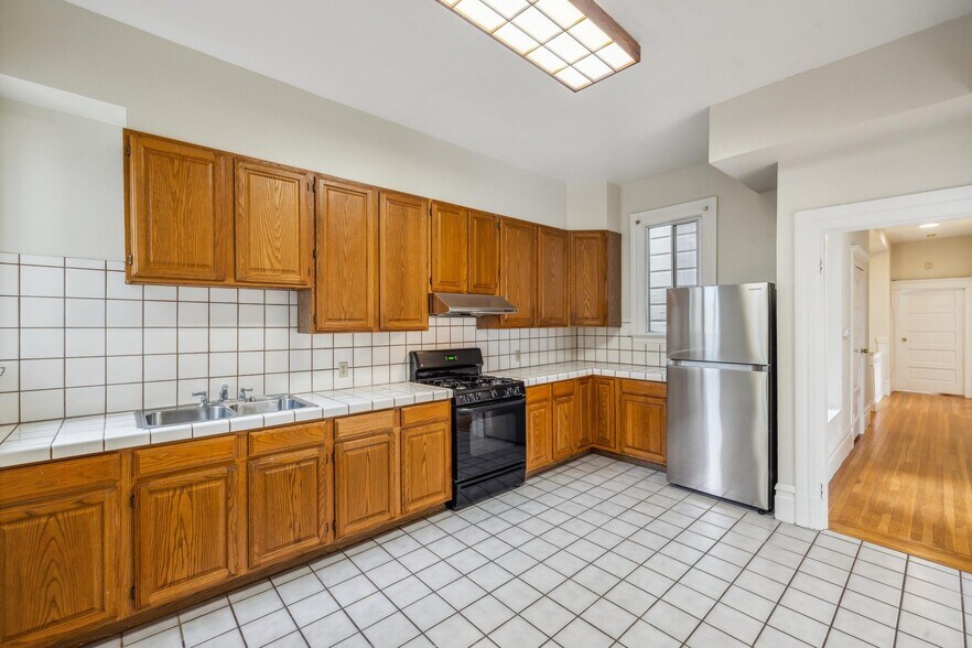 More Photos Of 1401-1405 Church St, San Francisco Apartments For Sale