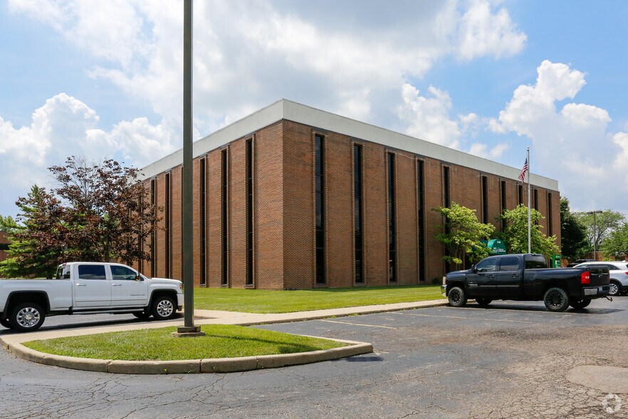 More Photos Of 3100 Presidential Dr, Fairborn Office For Lease