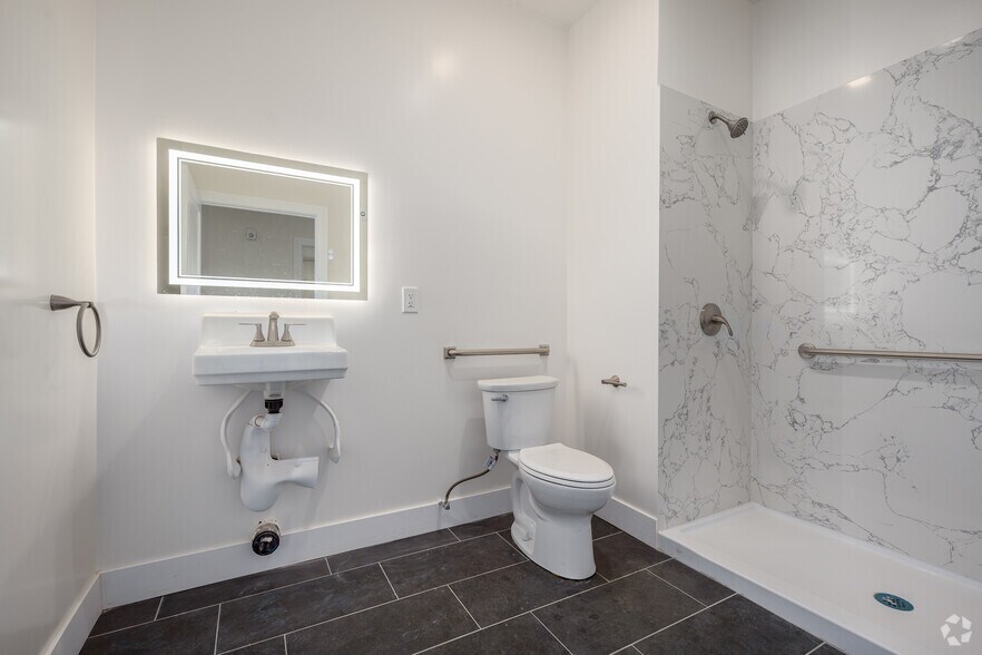 More Photos Of 3000 T St, Sacramento Apartments For Sale