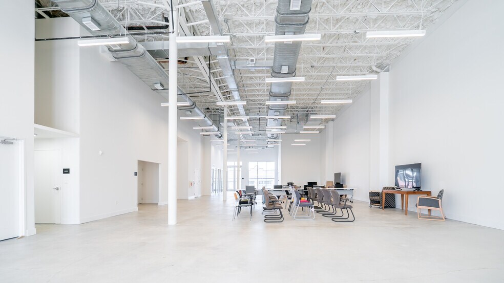 More Photos Of 26 NE 25th St, Miami Loft Creative Space For Lease