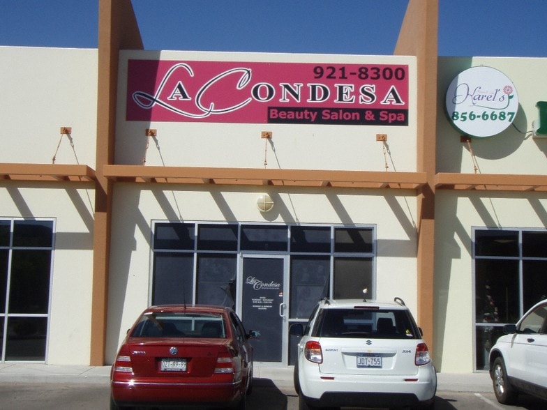 More Photos Of 1779 N Zaragosa Rd, El Paso Storefront For Sale