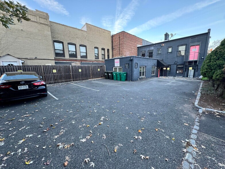 More Photos Of 8-10 Fullerton Ave, Montclair Storefront Retail Office For Lease