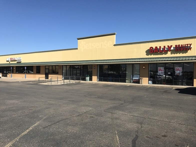 More Photos Of 4024 N Prince St, Clovis Storefront For Lease