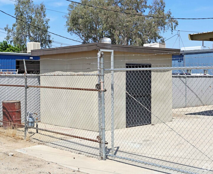 More Photos Of 1125 Sumner St, Bakersfield Manufacturing For Sale