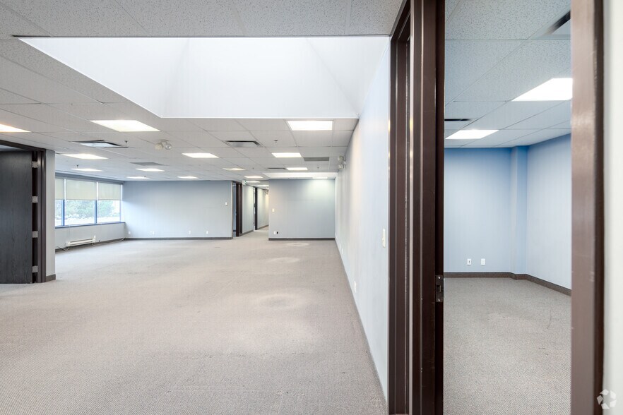 More Photos Of 35 Fulton Way, Richmond Hill Light Distribution For Lease