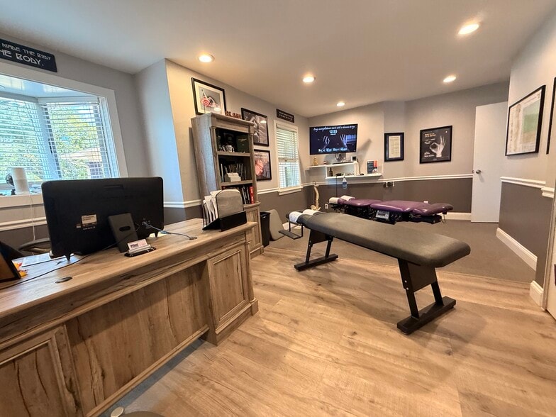 More Photos Of 2797 Post Rd, Warwick Office For Sale