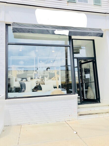 More Photos Of 23 Lewis St, Greenwich Office For Lease