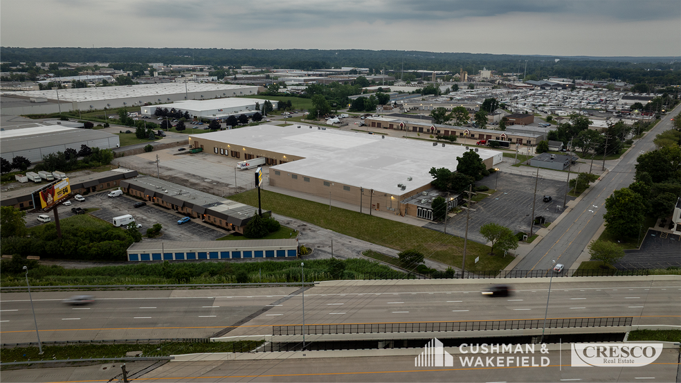 More Photos Of 24455 Aurora Rd, Bedford Heights Warehouse For Lease