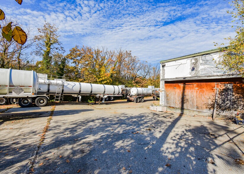 More Photos Of , Washington Unknown For Sale