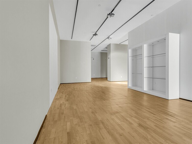 More Photos Of 997-1013 Massachusetts Ave, Cambridge Freestanding For Lease