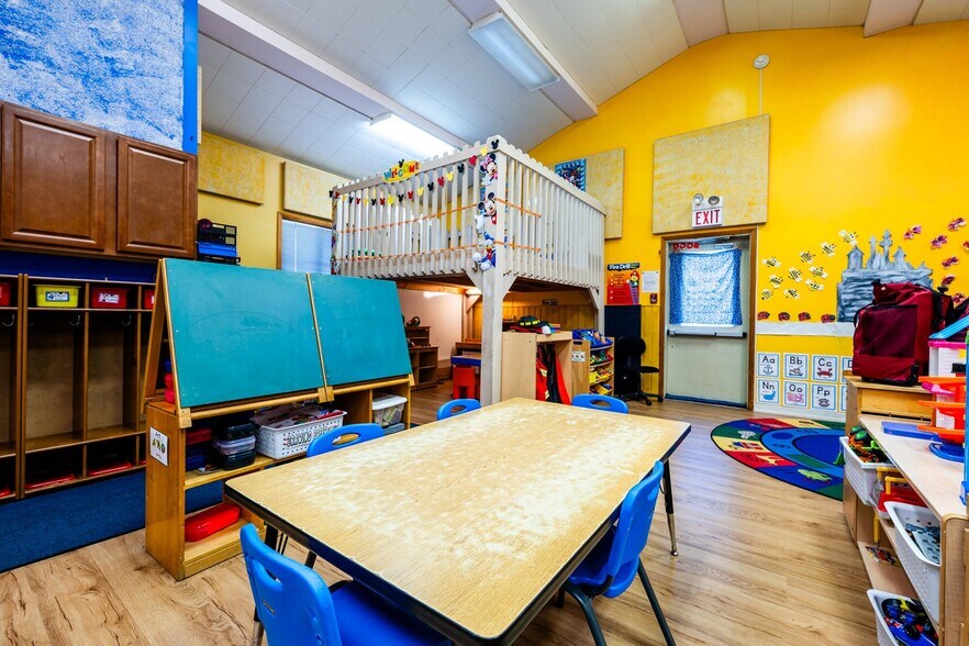 More Photos Of 3419 Hollywood Rd, Saint Joseph Daycare Center For Sale