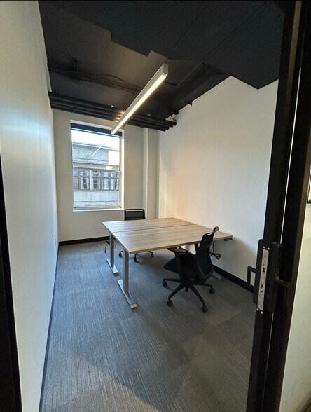 More Photos Of 159 4th Ave N, Nashville Office For Lease