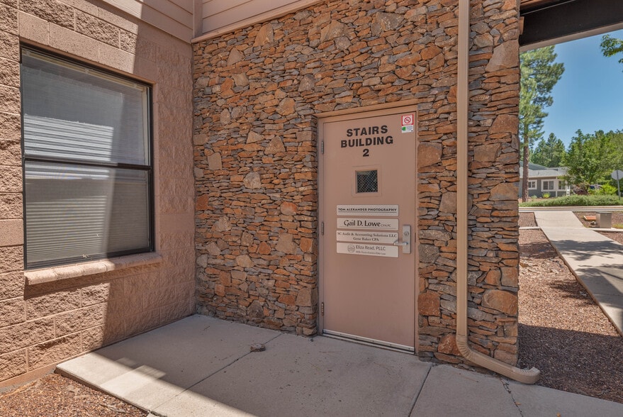 More Photos Of 1600 W University Ave, Flagstaff Medical For Sale