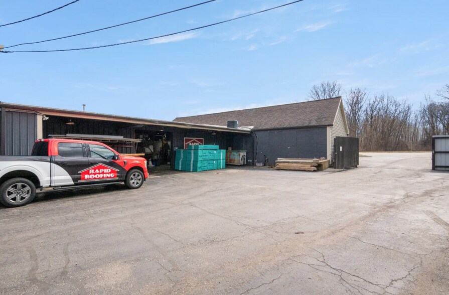 More Photos Of 2727 E Michigan Ave, Ypsilanti Warehouse For Sale