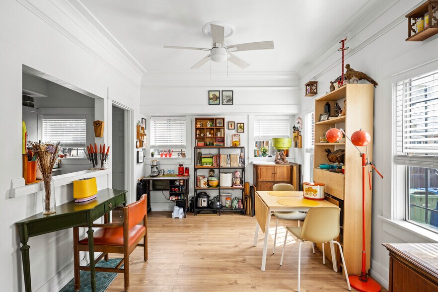 More Photos Of 204 S Serrano Ave, Los Angeles Apartments For Sale