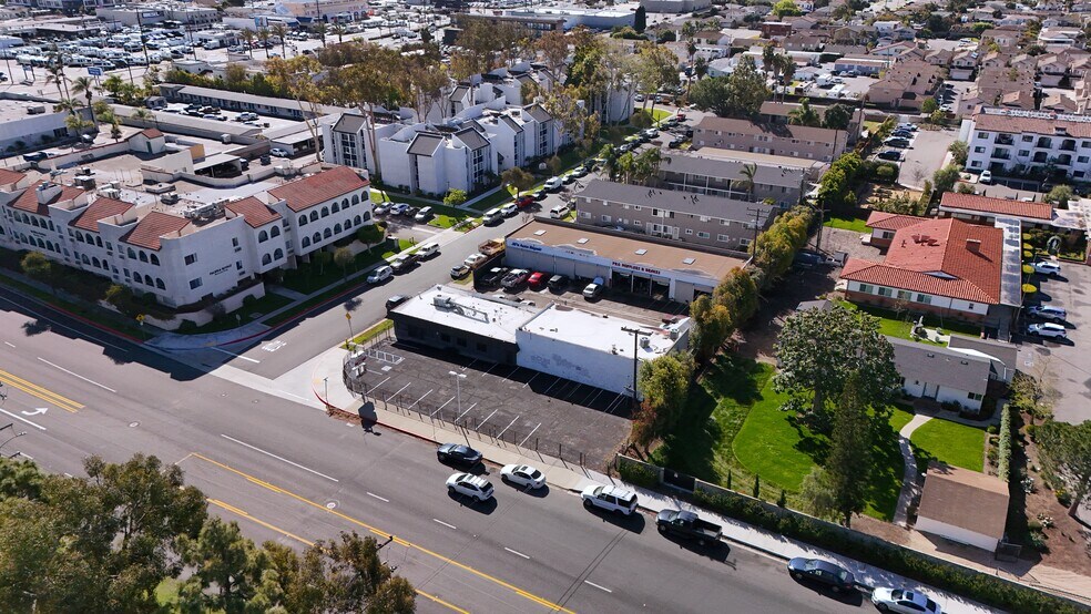 More Photos Of 7852 Bolsa Ave, Midway City Auto Repair For Sale