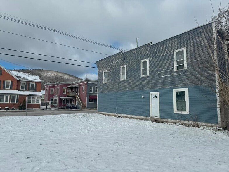 More Photos Of 230 Marble St, West Rutland Storefront Retail Residential For Sale