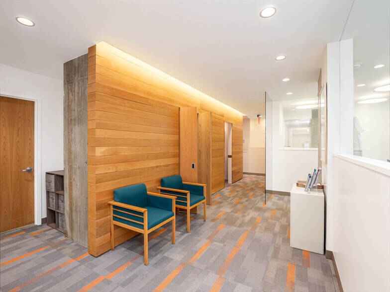 More Photos Of 360 E 72nd St, New York Apartments For Sale