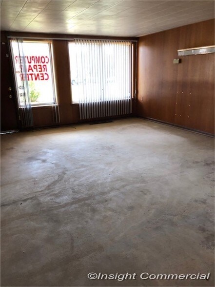 More Photos Of 801-809 NW Pershing Dr, Lawton Medical For Sale