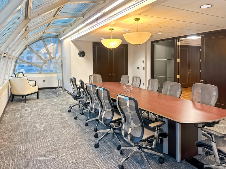 More Photos Of 100 Pearl St, Hartford Coworking Space