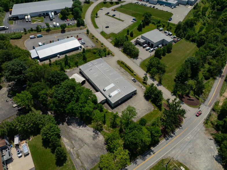 More Photos Of 11075 Parker Dr, Irwin Warehouse For Sale