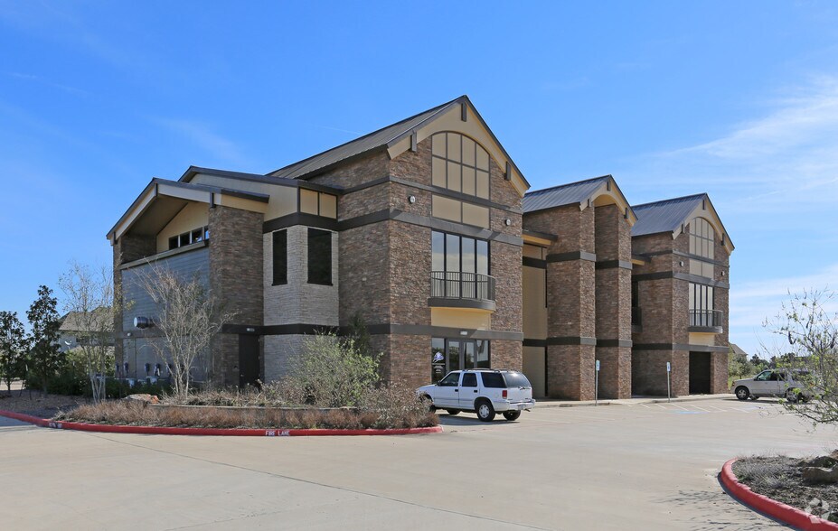 More Photos Of 951 Lonestar Pky, Montgomery Office For Lease