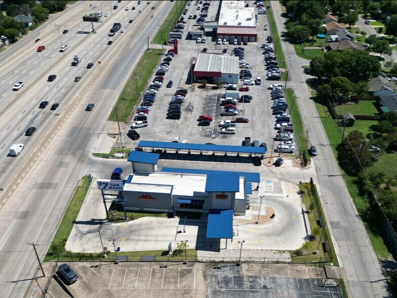 More Photos Of 4444 South Fwy, Fort Worth Carwash For Sale