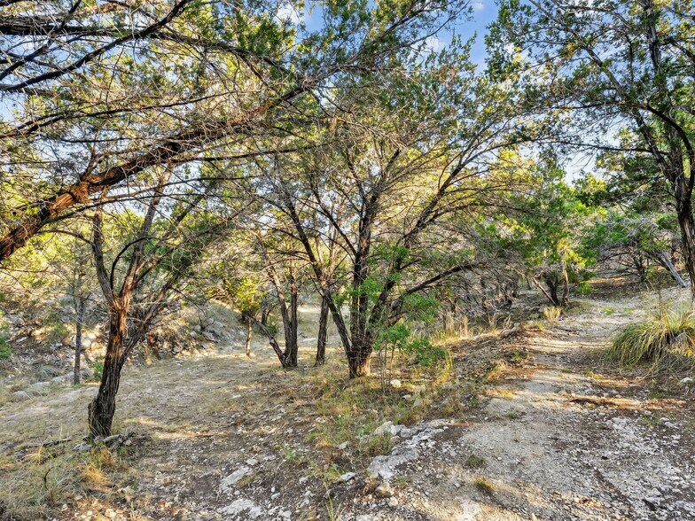 More Photos Of 3500 R O Dr, Spicewood Specialty For Sale