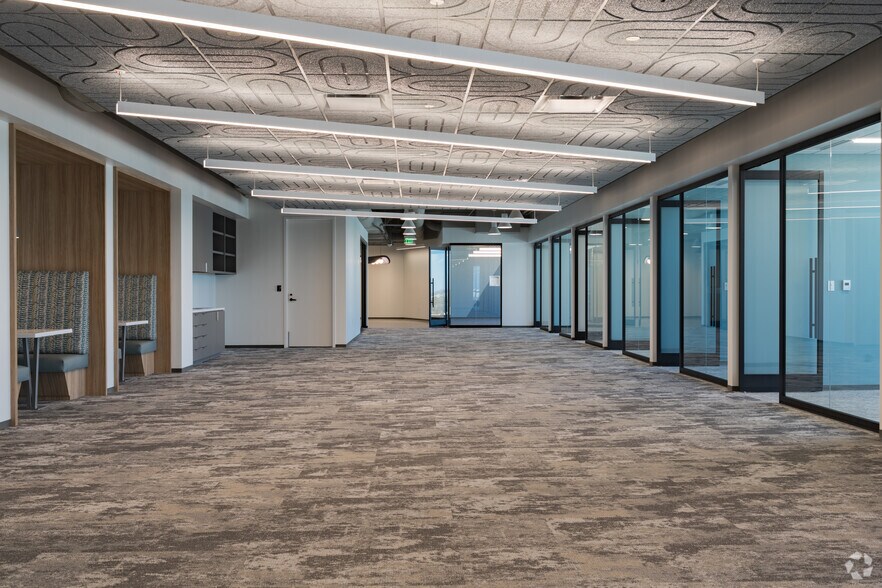 Photo of 9th Floor Ste 925