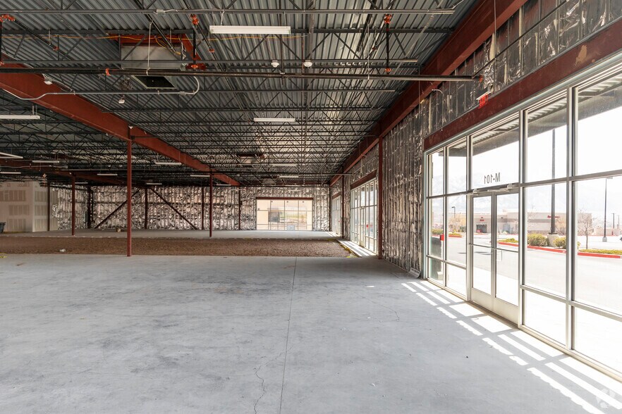 More Photos Of 7820 Enchanted Hills NE, Bernalillo Unknown For Lease