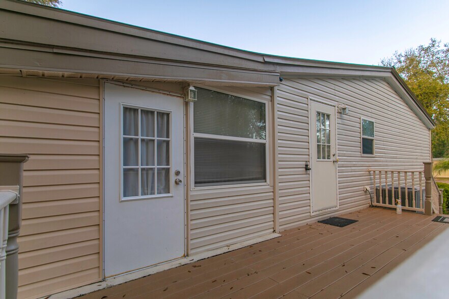 More Photos Of 5945 US 1 Hwy N, Saint Augustine Industrial For Sale