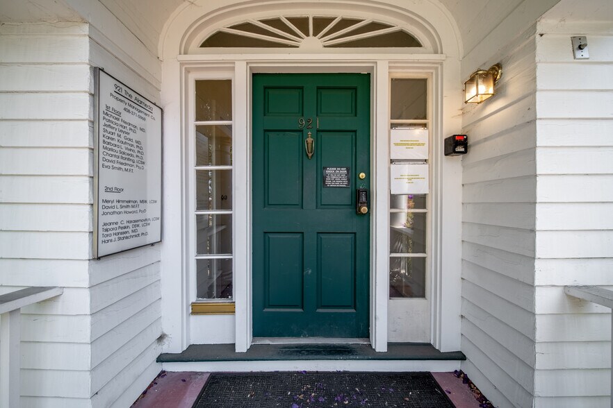 More Photos Of 919 The Alameda, Berkeley Unknown For Lease