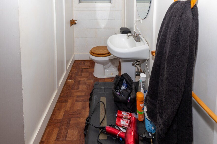 More Photos Of 231 Lehua St, Wahiawa Multifamily For Sale