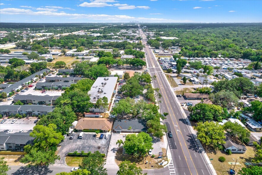 More Photos Of 12425 N Florida Ave, Tampa Medical For Lease