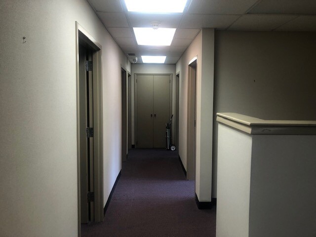 More Photos Of 20 Hospital Dr, Toms River Medical For Lease